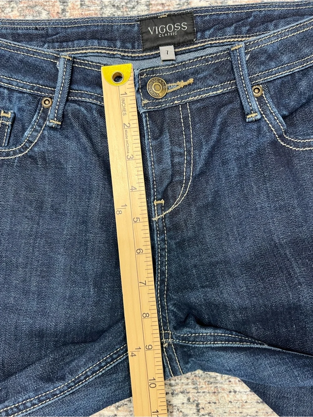 VIGOSS Classic Capri Jeans Womens 7 Dark Wash Embroidered Pockets